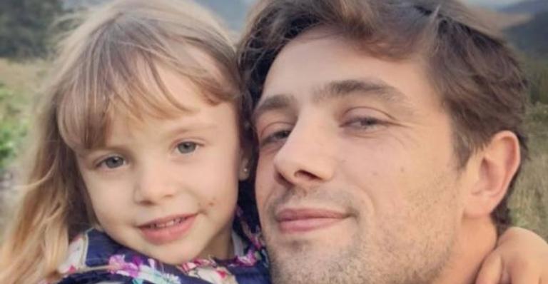 Filha de Rafael Cardoso é internada às pressas no Rio de Janeiro