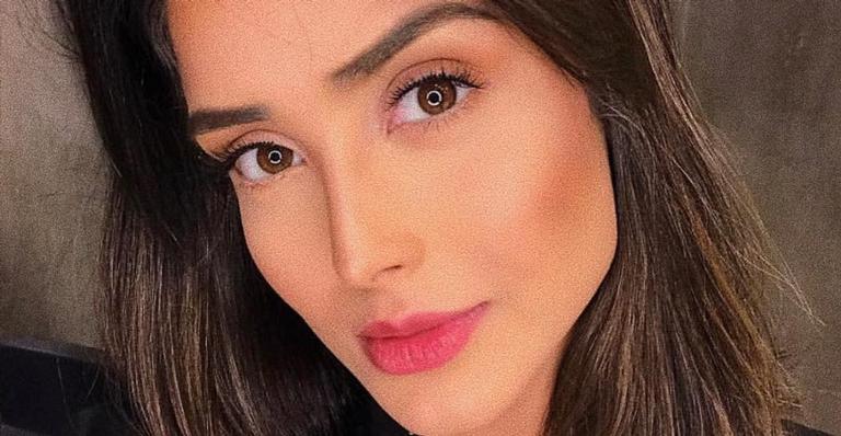 Após reclamar de pensão, Letícia Almeida surge com acessórios de luxo ao lado do namorado