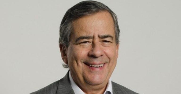 Morre o jornalista Paulo Henrique Amorim, do ‘Domingo Espetacular’