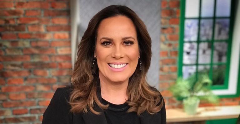 Desafio fashion! Regina Volpato aposta em 5 looks diferentes com tons de laranja para o ‘Mulheres’