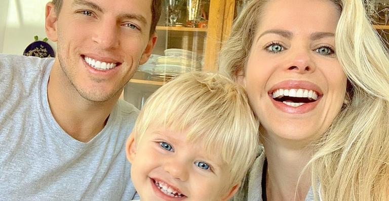 Karina Bacchi revela que oficializará paternidade de Enrico em breve; filho é produção independente