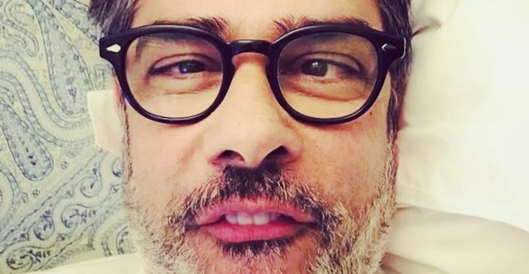 Doente, William Bonner entra na brincadeira e usa filtro de idoso: ”Três dias sem dormir”