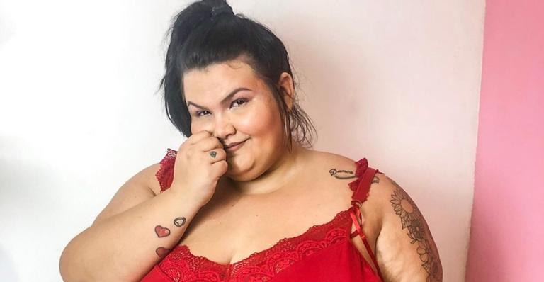 Fitness! Thais Carla mostra série de exercícios e declara: ”Gordo não é sedentário”