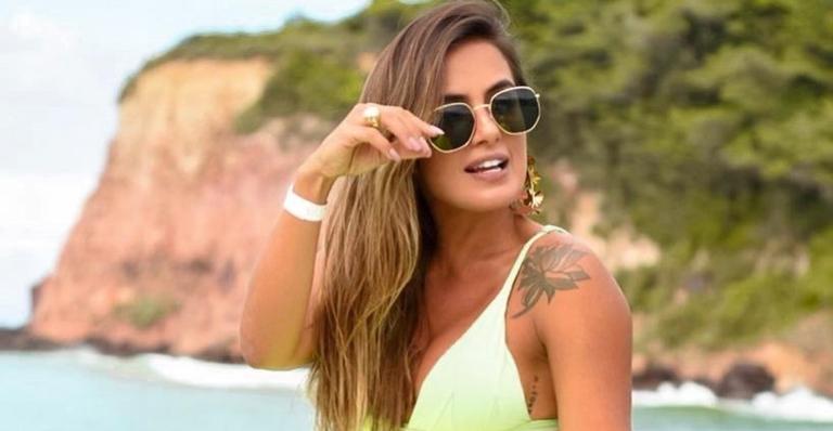 A mamata acabou! Após viagem com as amigas, Carol Peixinho volta aos treinos e dispara: ”Não é mole”