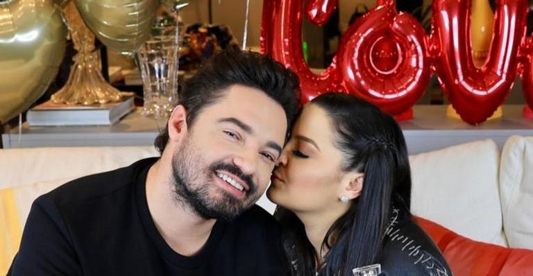 Maiara e Fernando Zor fazem compras e sex shop: ”Investir na relação”