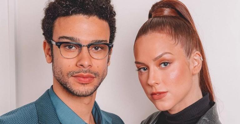 Sergio Malheiros surge ruivo e é comparado com Sophia Abrahão: ”Combinam”