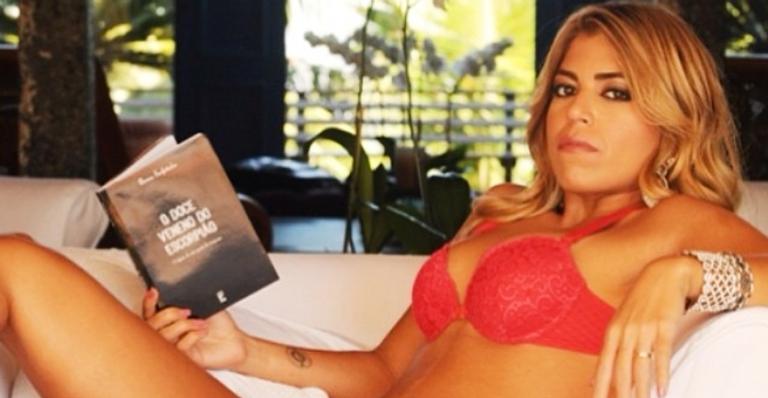 Após declaração do presidente, Raquel Pacheco dispara: ”Me chame de puta mas não me chame de Bolsominion”