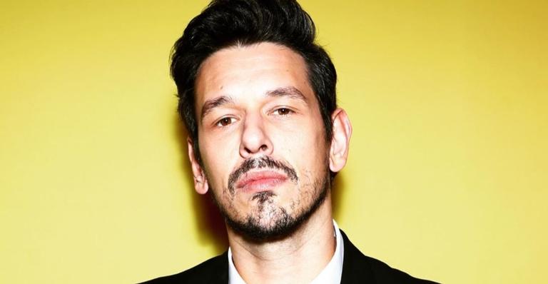 Após romance com Débora Nascimento, João Vicente se derrete por outra atriz global