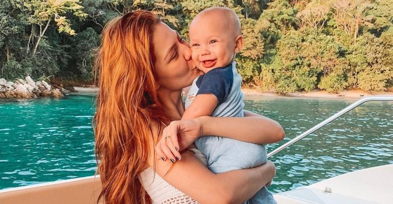 Sarah Poncio compartilha ensaio fotográfico do filho caçula e quebra a web com tanta fofura