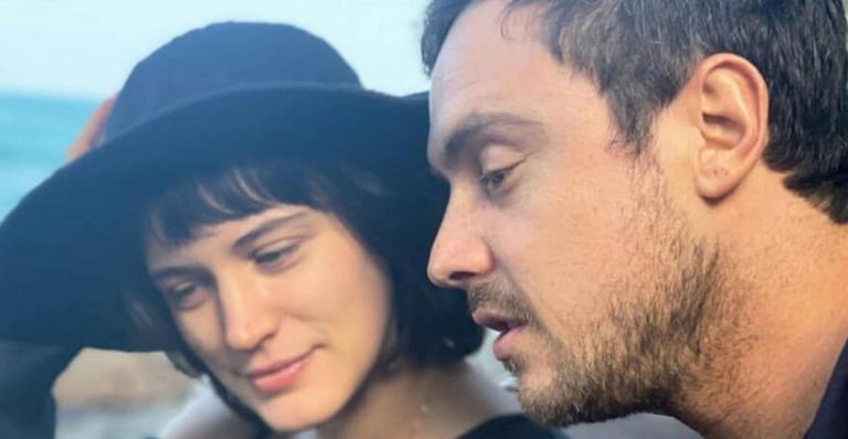 Após ser visto com Paolla Oliveira, Sergio Guizé aparece ao lado de Bianca Bin
