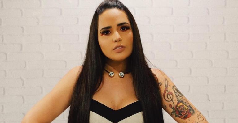 Após doença, Perlla perde 14 kg e surge irreconhecível: ”Reviravolta total”