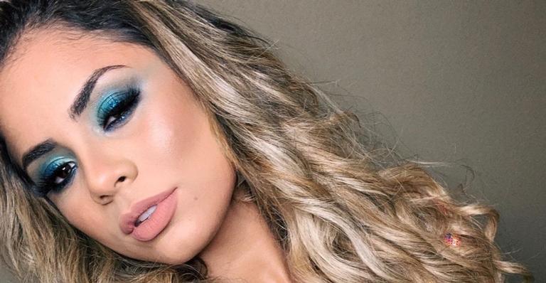Cheia de estilo! Lexa posa com bota de mais de R$ 5 mil em viagem no Chile