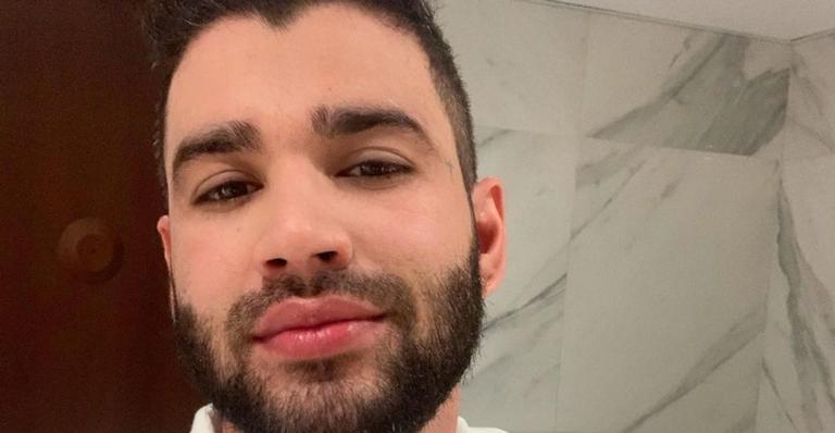Papai babão! Gusttavo Lima posta vídeo com o filho, Samuel, e se derrete: ”É cantor o meu bebê?”