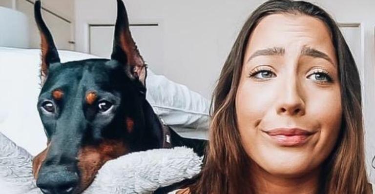 Chocante! Youtuber americana gera revolta ao bater e cuspir em seu cachorro