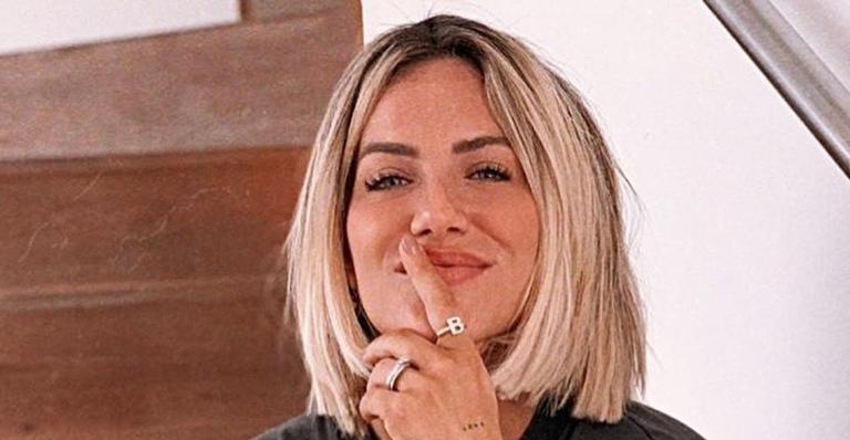 Para quem achou que Gio Ewbank sempre foi loira, vai se surpreender com esta foto