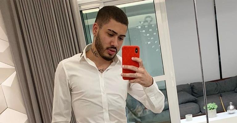 Kevinho está milionário! Confira fotos do funkeiro em seu jatinho particular