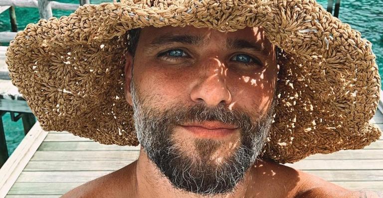 Bruno Gagliasso surge em foto com os filhos semanas depois da chegada de Bless no Brasil