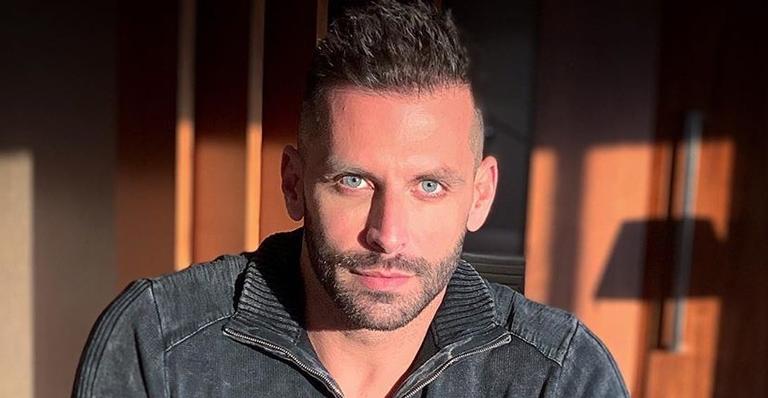 Henry Castelli revela que faz jejum de sexo e álcool uma vez ao ano e que deseja mais um filho