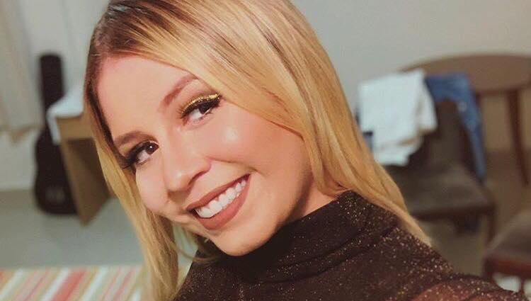 Marília Mendonça muda visual e é criticada na web