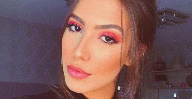 Em família! Gabi Brandt, Saulo e o filho Davi juntos causam suspiros