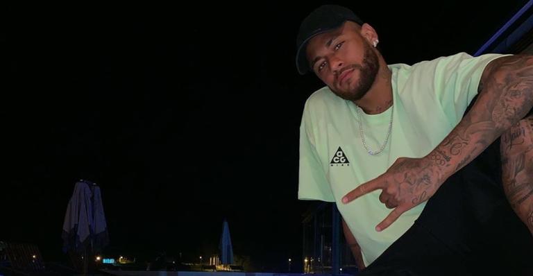 Neymar sobe no palco de Portugal com Paula Fernandes: “Coração mais que feliz pela presença ilustre”