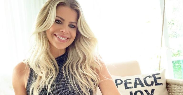 Karina Bacchi explode fofurômetro com clique de filho e marido: ”Família perfeita!”