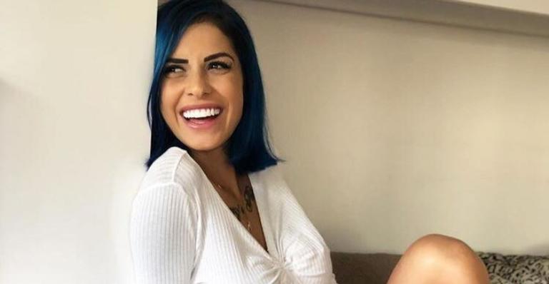 Tati Zaqui rompe ligamento do pé durante viagem ao Japão