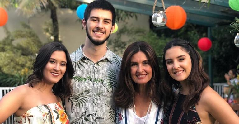 TBT! Fátima Bernardes posta clique raro de filhos ainda bebês e encanta seguidores