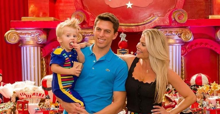 Karina Bacchi faz festa incrível para comemorar aniversário de 2 anos do filho Enrico