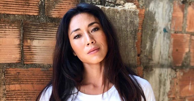 Aos 41 anos, Danni Suzuki coloca corpão à mostra e esbanja beleza