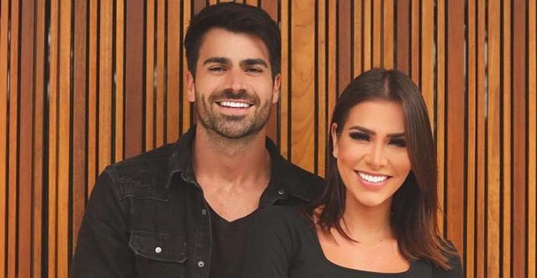 Adriana e Rodrigão embarcam para o Sertão em trabalho voluntário e compartilham tudo na web