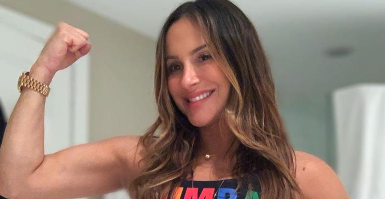 Momento íntimo! Claudia Leitte amamenta filha recém-nascida e seguidores se derretem