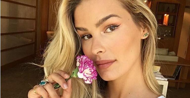 Yasmin Brunet revela opinião sobre consumo de carne e faz pedido aos fãs: ”Abram sua mente”