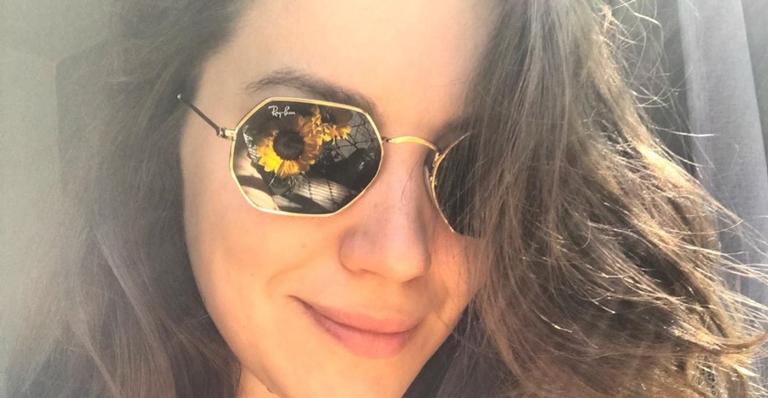 Nathalia Dill aparece nua na cama e web comenta: ”Até dormindo é linda”
