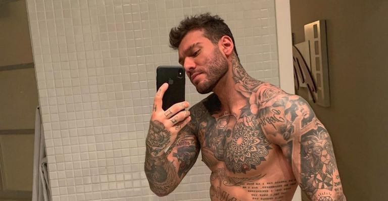 Apaixonado! Lucas Lucco transforma pedido de noivado em clipe; confira