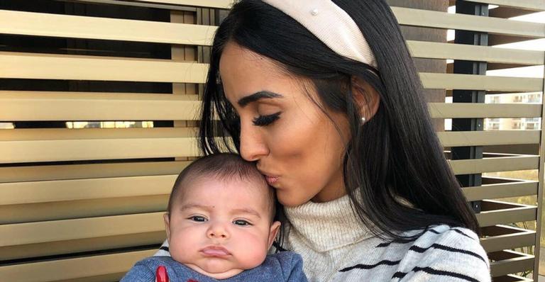 Após uma semana no CTI, Jade Seba vai aos prantos ao reencontrar filho de 3 meses, Zion