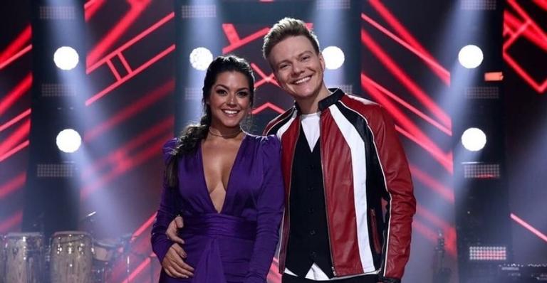Michel Teló completa 10 anos de carreira e Thais Fersoza impressiona com homenagem: ”Você se supera”