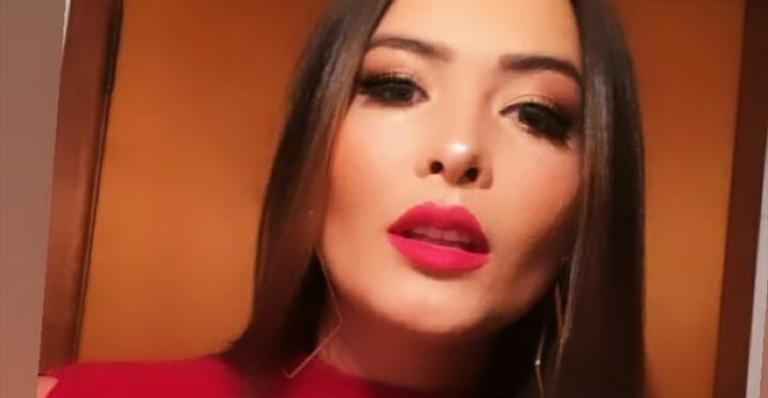 Picante! Geisy Arruda provoca seus fãs com ‘zoom’ nos seios