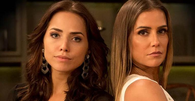 Deborah Secco surge beijando a barriga de Leticia Colin e relembra novela: ”Ruruzinho”