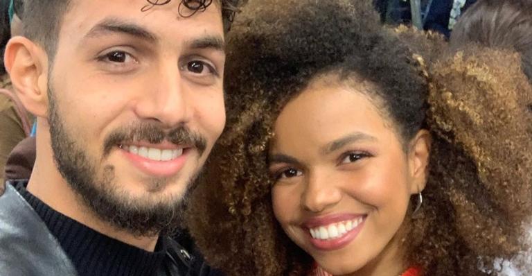 Jeniffer Nascimento se declara para o marido na web: ”Incondicionalmente amada”