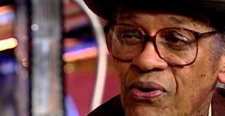 Morre o sambista Elton Medeiros, aos 89 anos