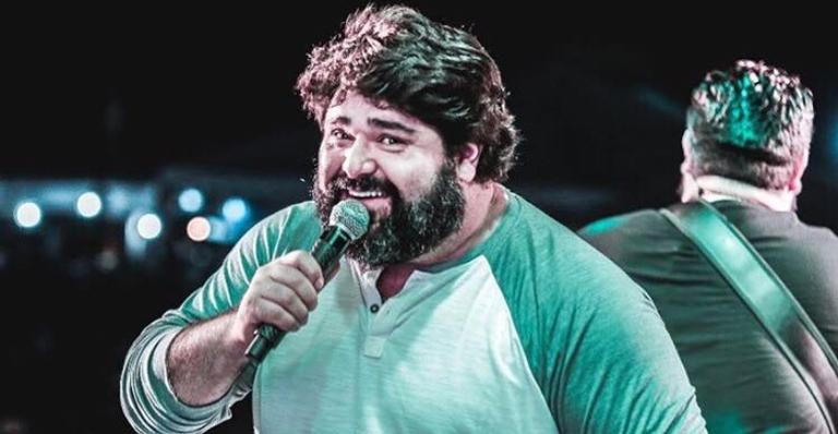 Cantor Fabiano Menotti leva calote milionário no valor de R$ 220 mil reais e aciona a justiça