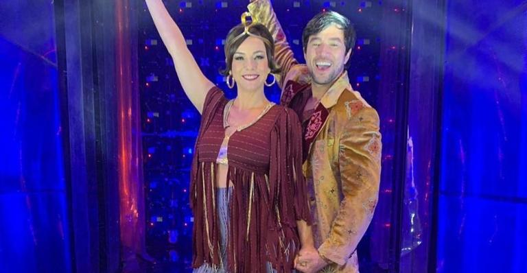 Em a ”Dança dos Famosos”, Regiane Alves reclama de dificuldades: ”Seu corpo dói todo”