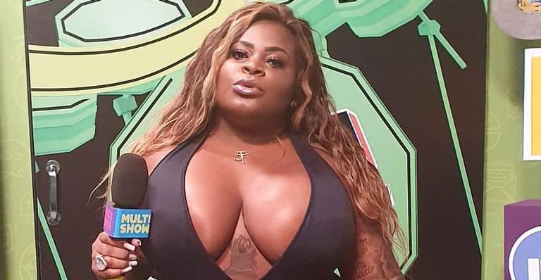 Em clique raro, Jojo Todynho dispensa perucas e exibe cabelo natural