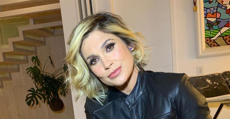 Flávia Alessandra posta registro na praia e brinca: ”Não vale dar zoom”