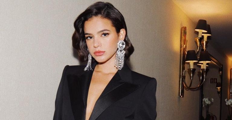 Bruna Marquezine desabafa sobre machismo e dificuldade na adolescência: ”Eu não tinha maturidade”