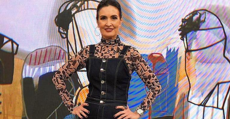 Fátima Bernardes chama atenção durante ‘Encontro’ ao apostar em look justíssimo 