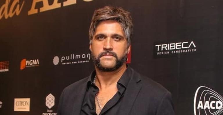 Recém divorciado e em carreira solo, Leo Chaves abre o jogo sobre fim da dupla com irmão