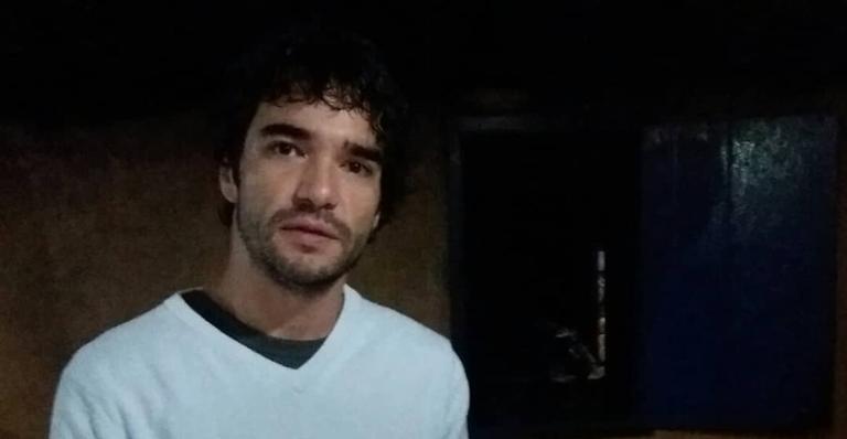 Caio Blat se revolta e crítica governo Bolsonaro: ”O pior da história”; entenda!