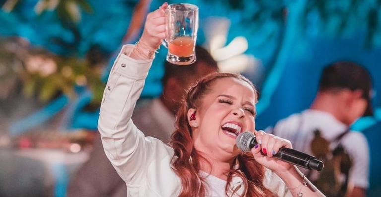 Liberou! Maiara autoriza fãs a abraçarem Fernando Zor e dispara: ”Não vou brigar”